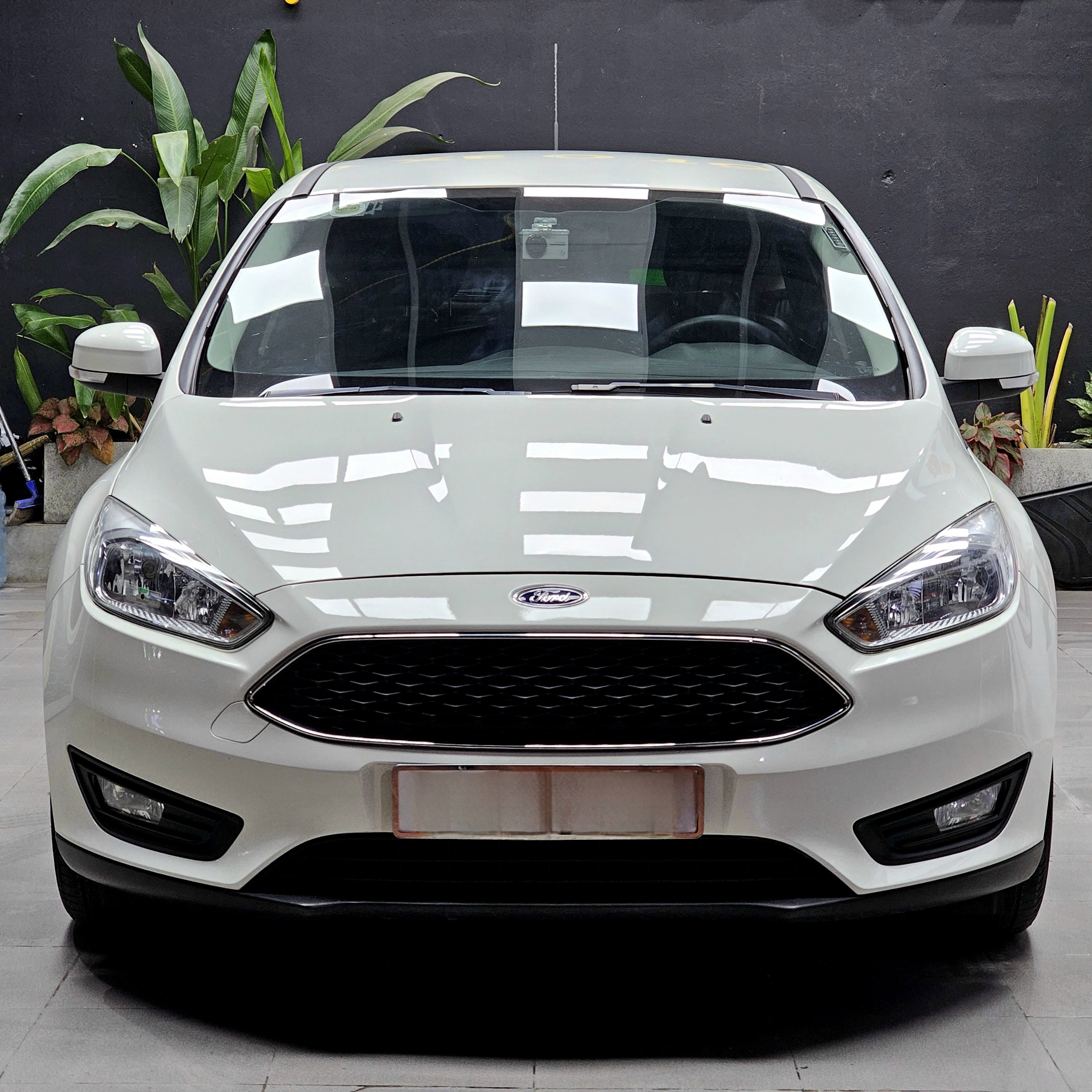 Ford Focus 1.6L Trend 2015 đi lướt 3 vạn 9 cá nhân 1 chủ Sài Gòn